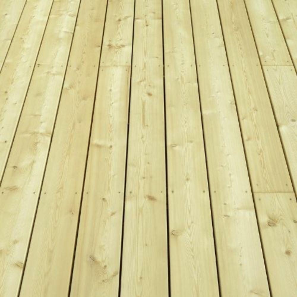 Terrasse pin sylvestre classe 4